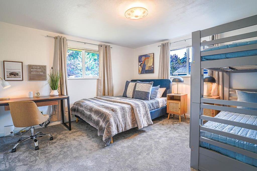 Waterfront Retreat, Relaxation, Fun In Hood Canal Hoodsport Eksteriør bilde